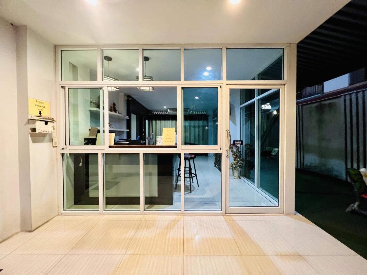 Inn Kham Apartment Chiang Mai Exteriör bild