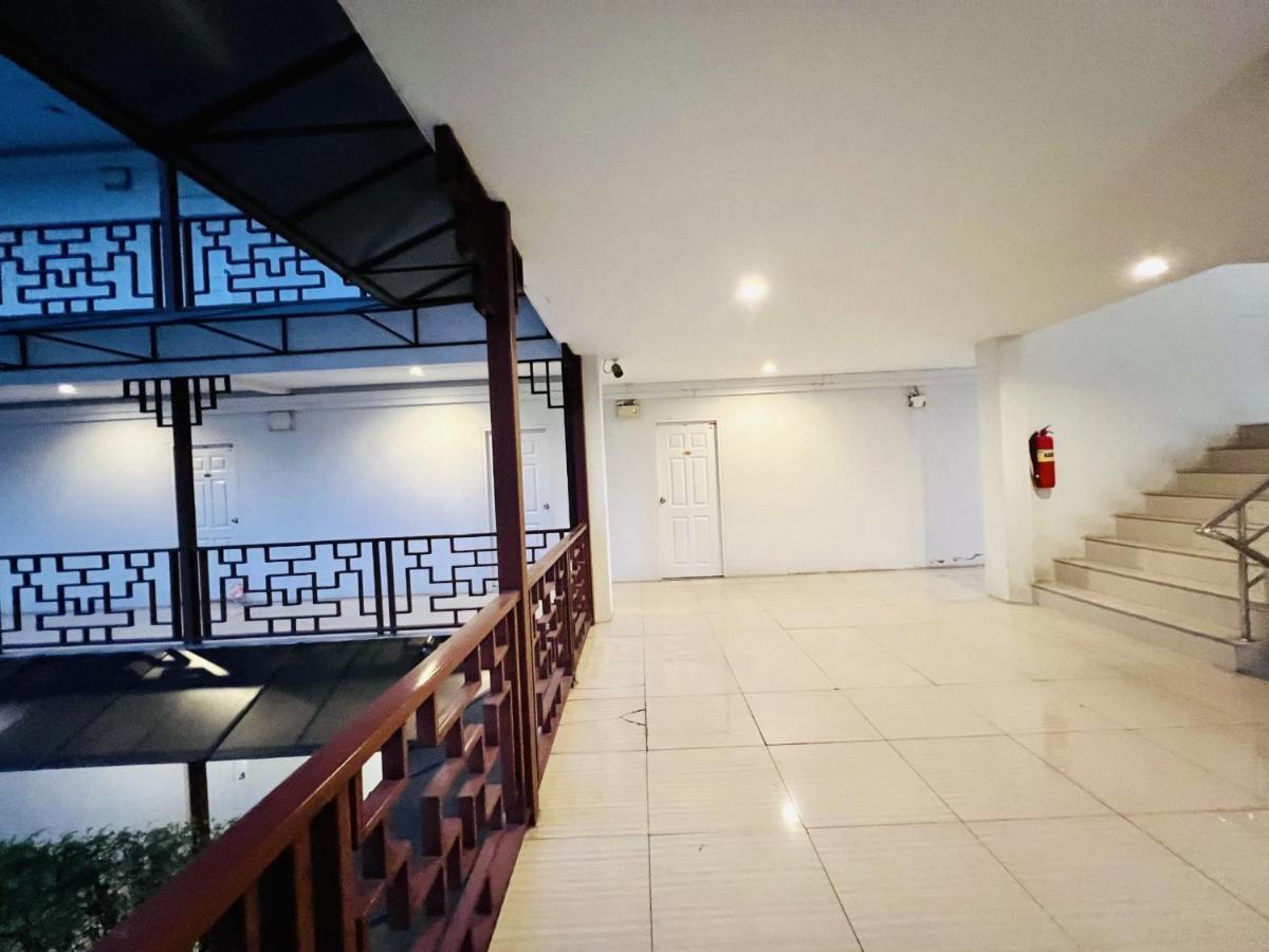 Inn Kham Apartment Chiang Mai Exteriör bild