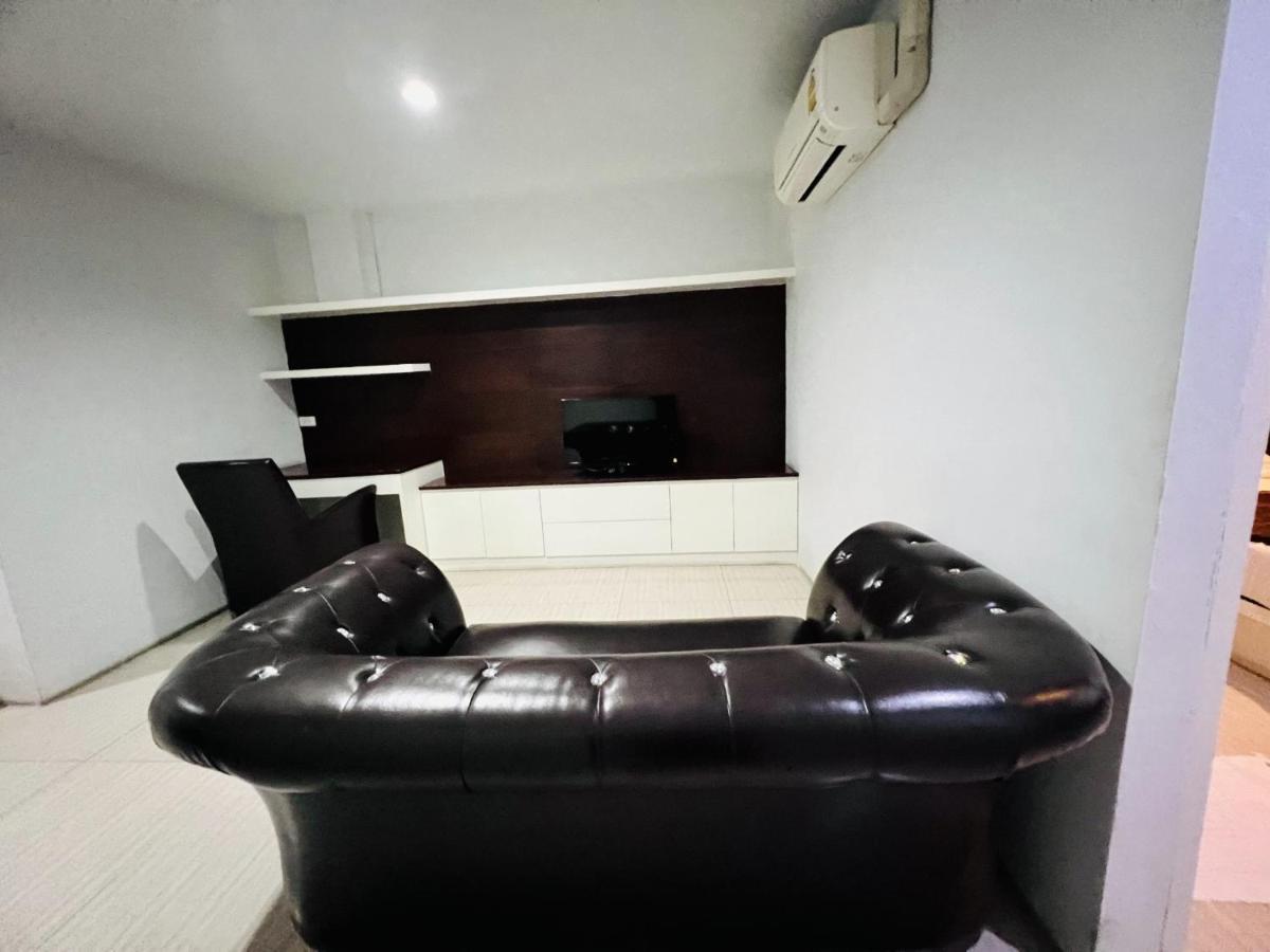 Inn Kham Apartment Chiang Mai Exteriör bild