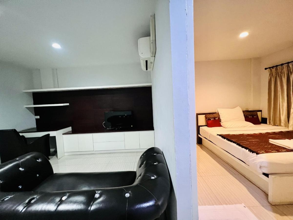 Inn Kham Apartment Chiang Mai Exteriör bild